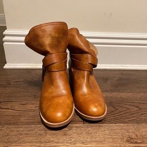 UGG Elora bootie